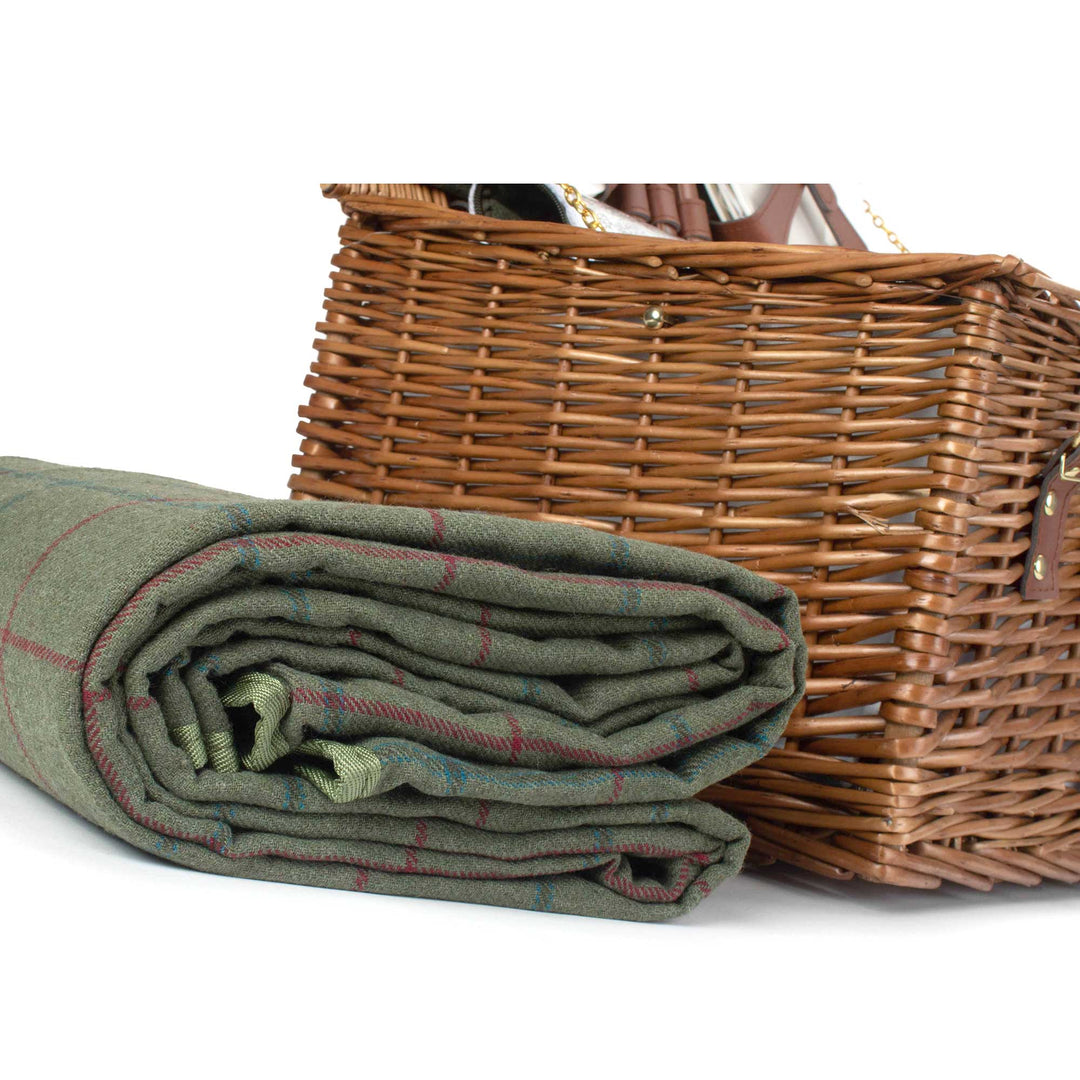 6 Person Green Tweed Classic Picnic Hamper