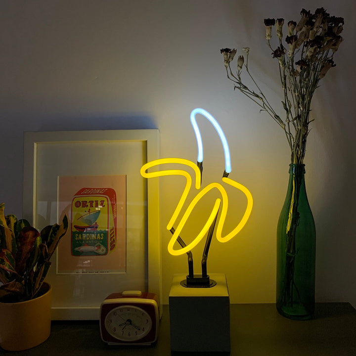 Neon &