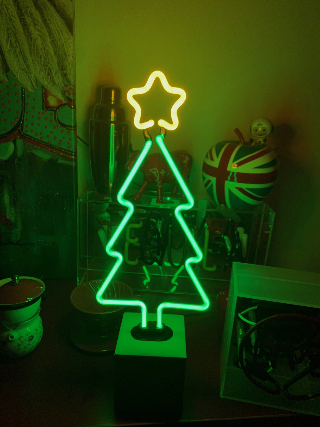 Neon &