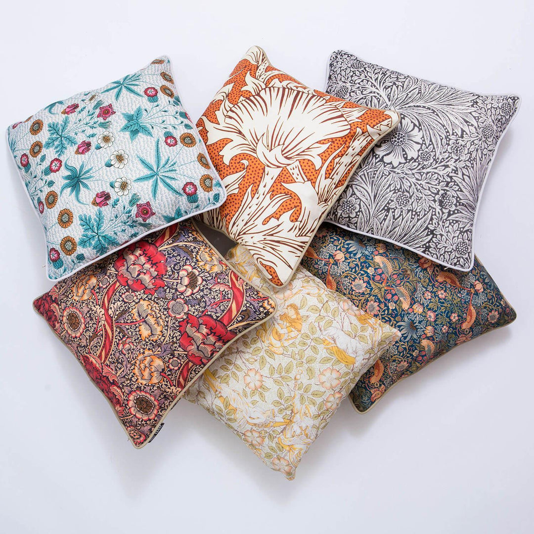 Daisy - William Morris Cushion