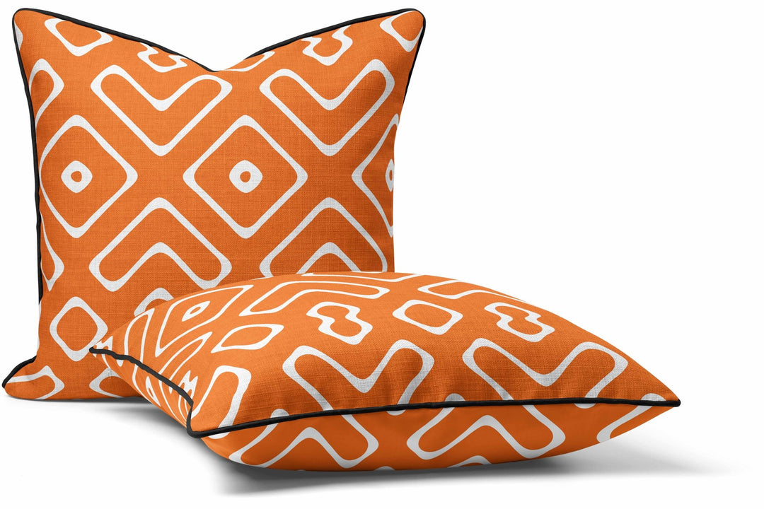 Circles Quarter Orange - Abstract Outdoor Cushion