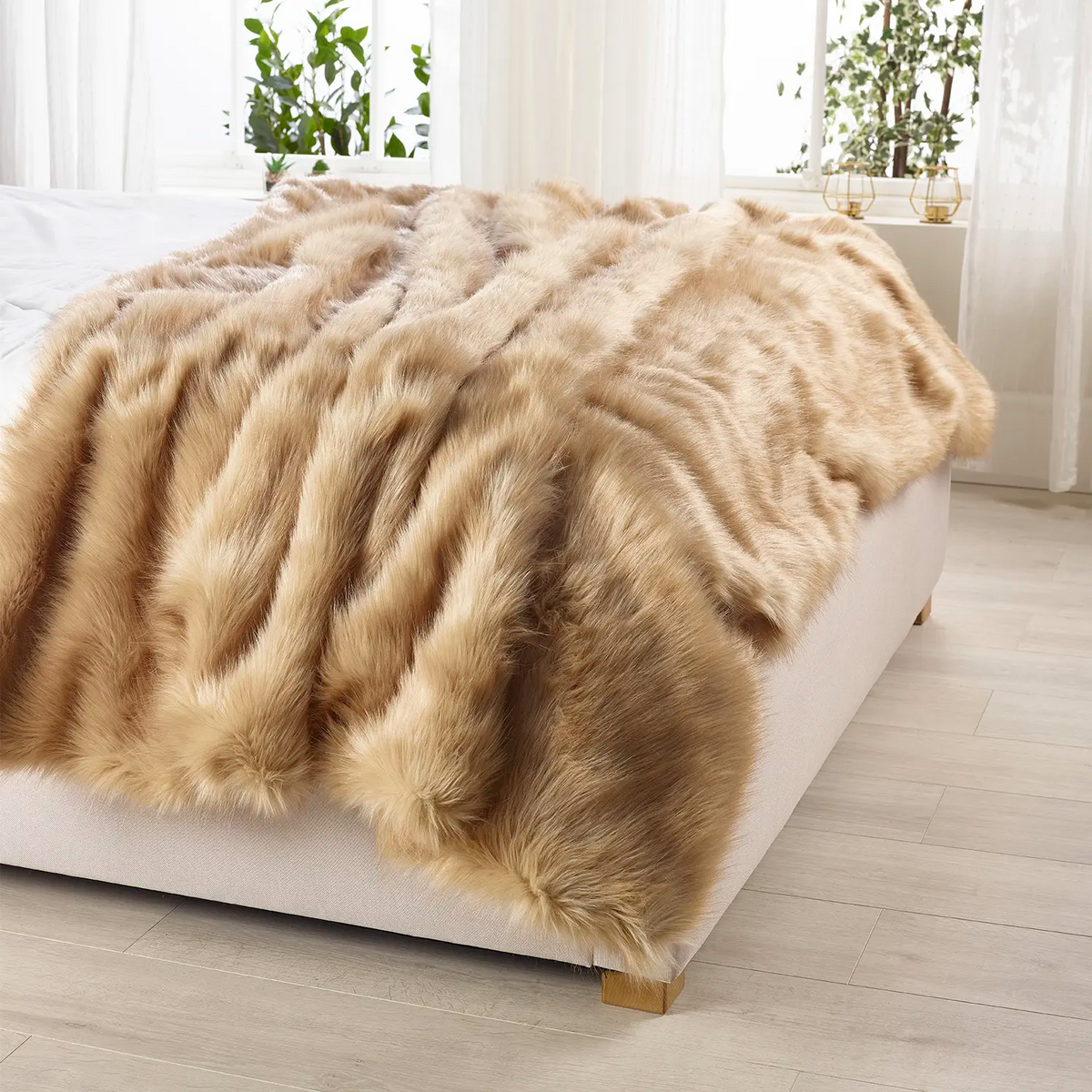 Sahara faux fur throw by Katrina Hampton