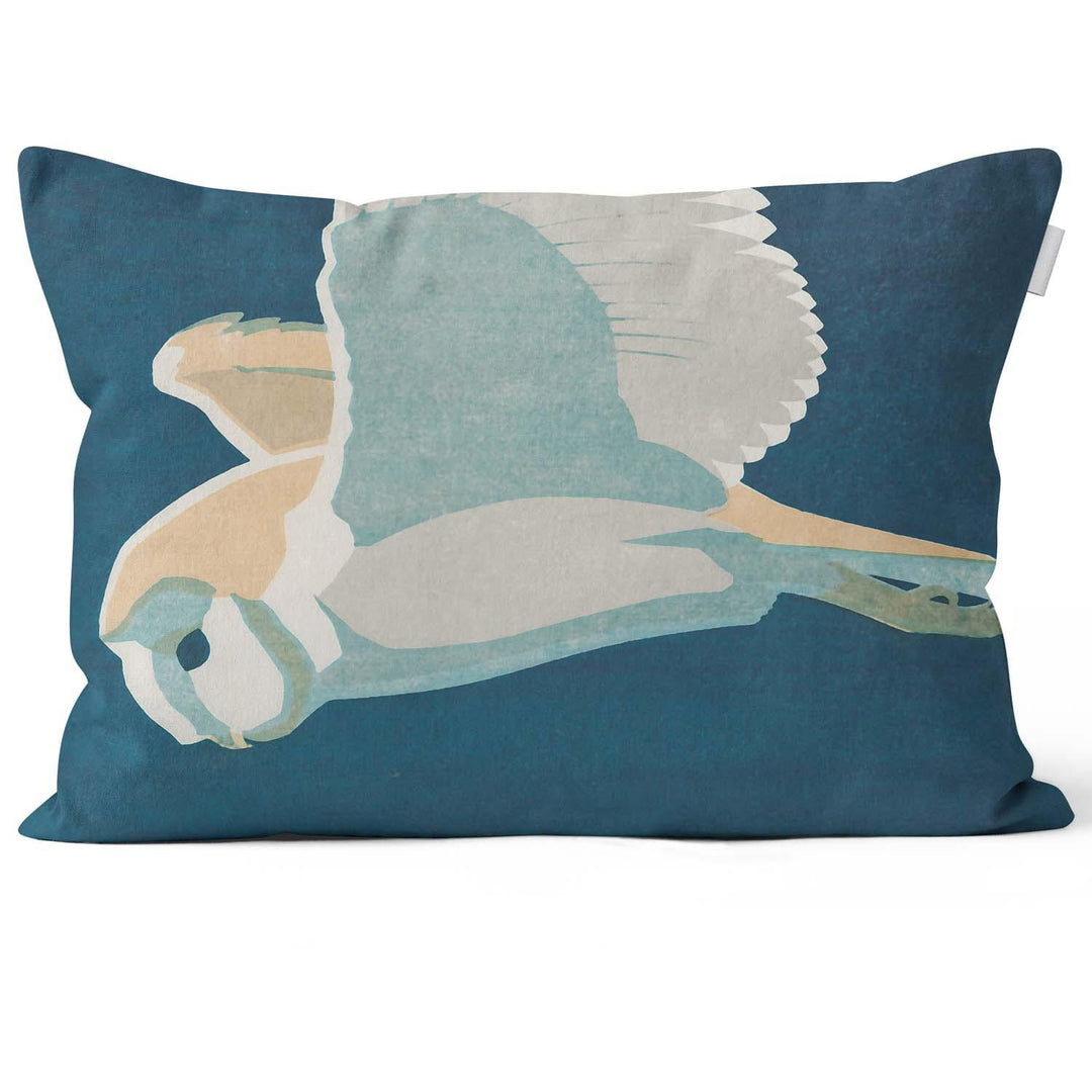 Hunting Barn Owl - Robert Gillmor Cushion