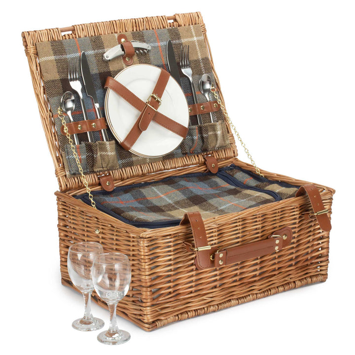 Ravenstor 2-person fitted picnic hamper made from natural wicker with tartan lining