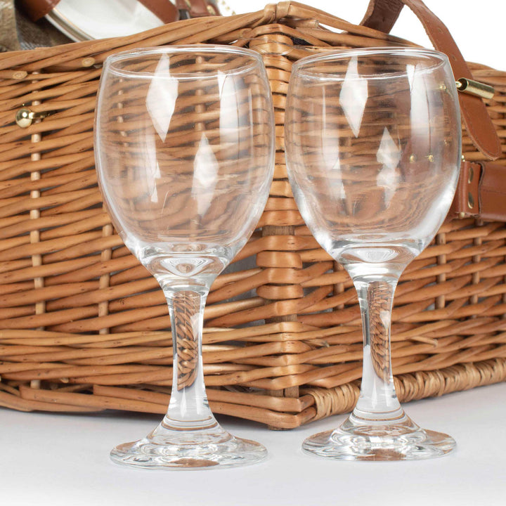 Ravenstor 2-person fitted picnic hamper made from natural wicker with tartan lining wine glasses
