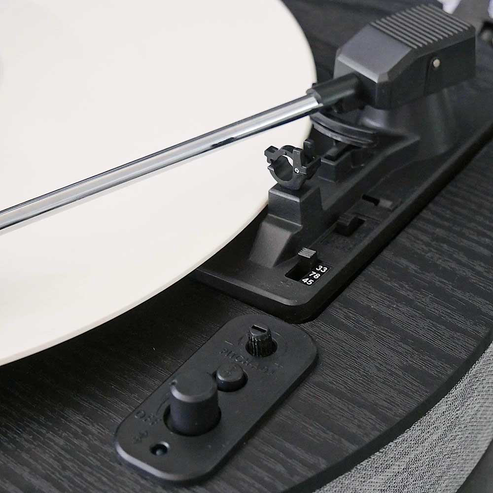 DISCGO BT Round 3 Speed Vinyl Record Player by Steepletone