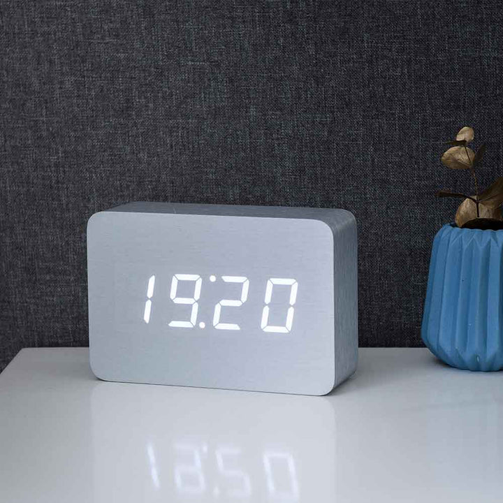 GINGKO Brick Click Clock - Alarm | Sound Activated - Aluminium 