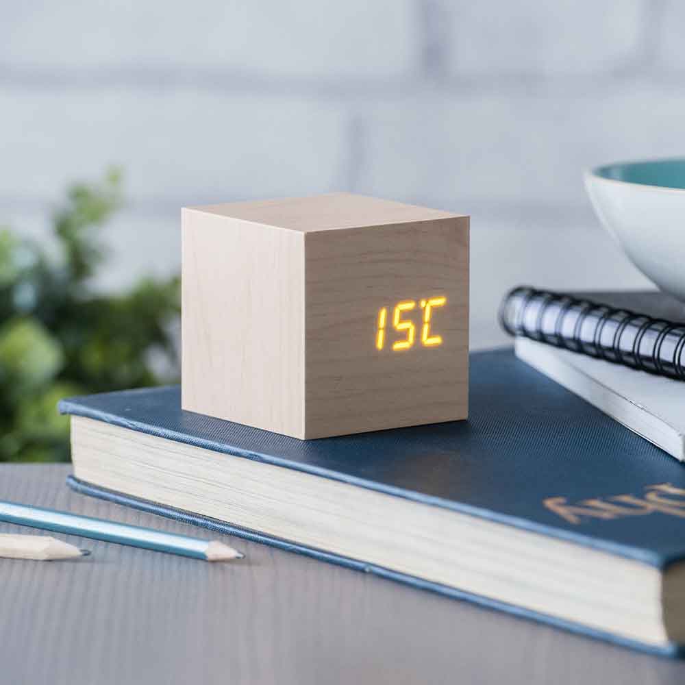 GINGKO Cube Click Clock - Rechargeable | Alarm | Sound Activated -  Maple with Yellow Display 