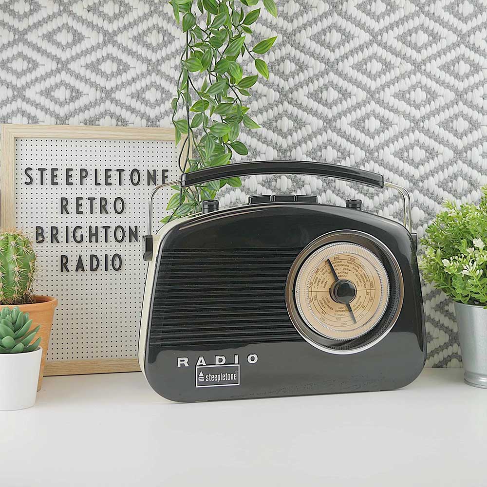 Steepletone Brighton Black 1950's Retro Classic Style Portable Radio 